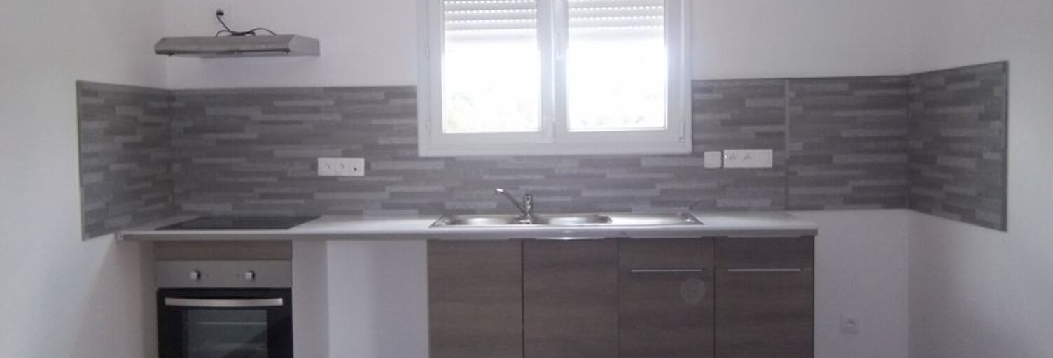 Maison 4 Pièces 85 m² à louer à Taillebourg (17350)