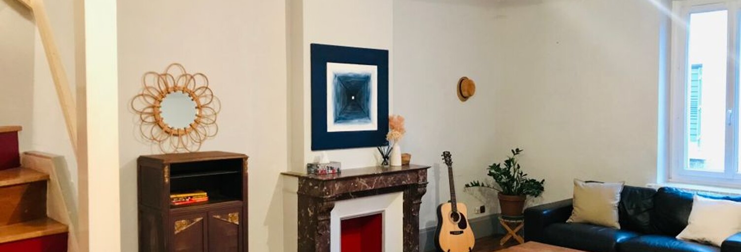 Appartement 9 Pièces 203 m² à louer à Saint-Genis-Laval (69230)