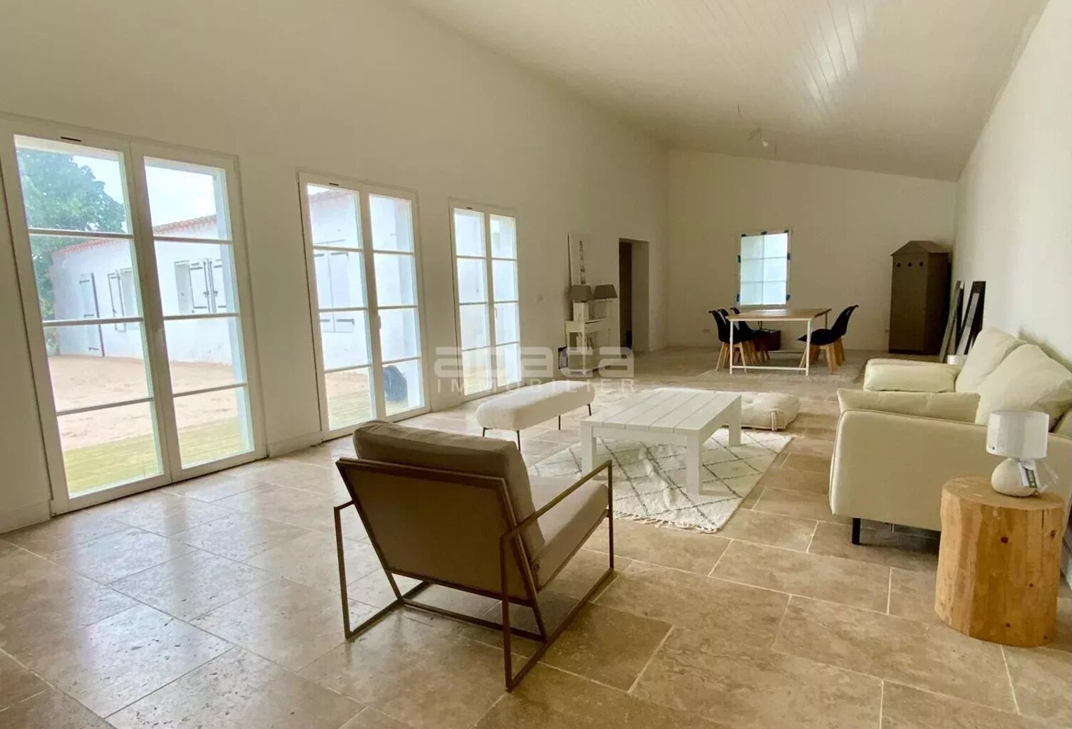 Immobilier Ile de Ré - Maison à vendre - Saint Clément des Baleines — photo 1