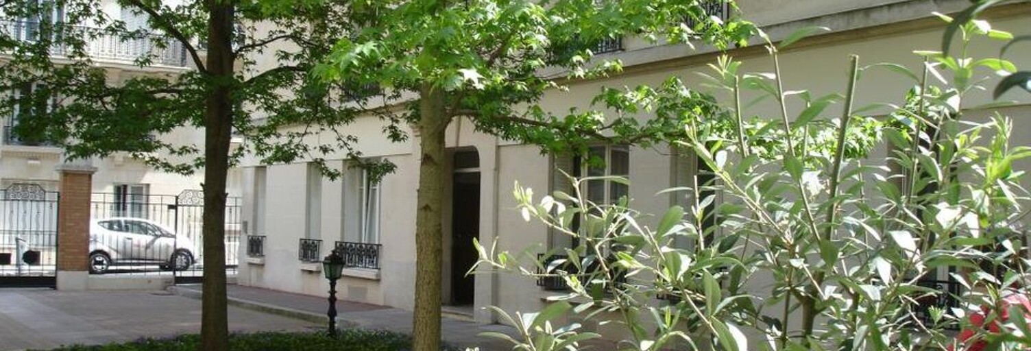 Appartement 1 Pièce 35 m² à louer à Paris 15 (75015)