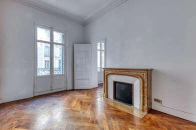 Bureau 6 pièces 550000 €