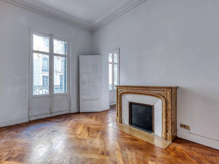 MUSICIENS – APPARTEMENT À RÉNOVER DE 87 M² AVEC FORT POTENTIEL — photo 1