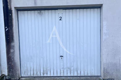 Garage  85 €