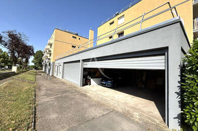 Garage  10000 €