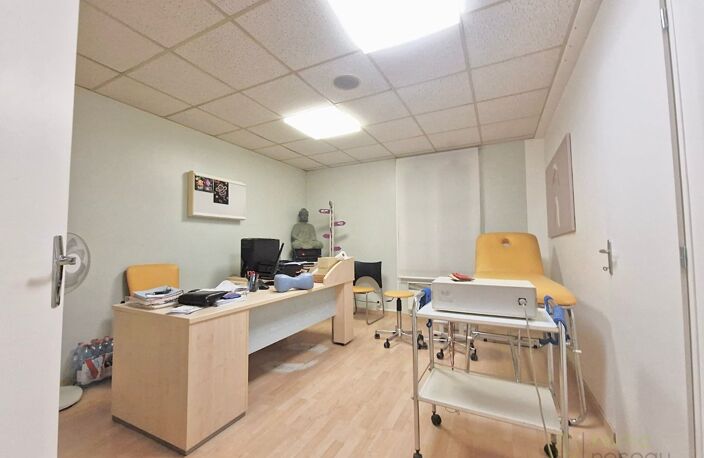 Bureau — photo 5