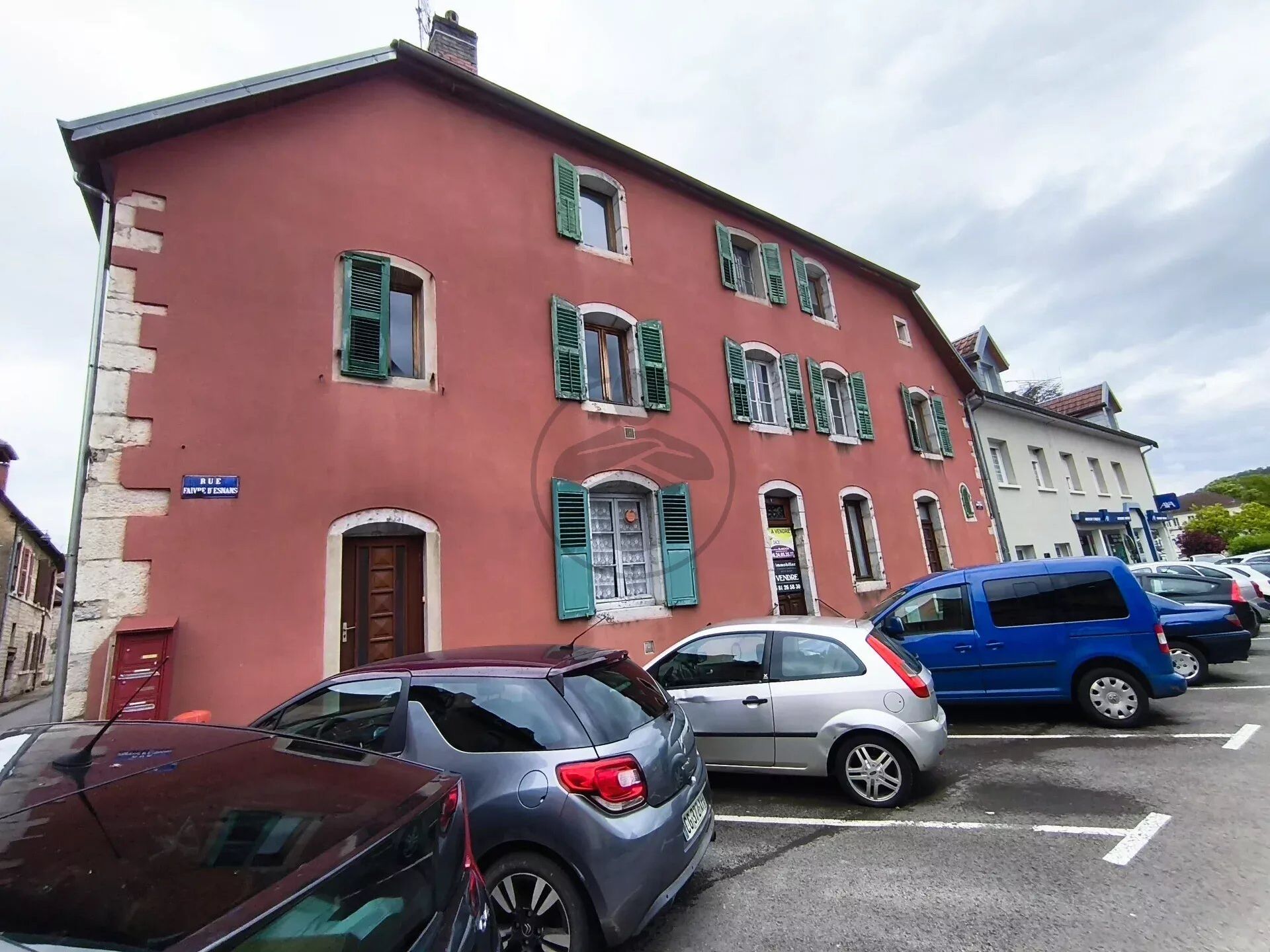 Appartement 12 pièces 215 m² · à Baume-les-Dames · 215 m² · 129 000 €