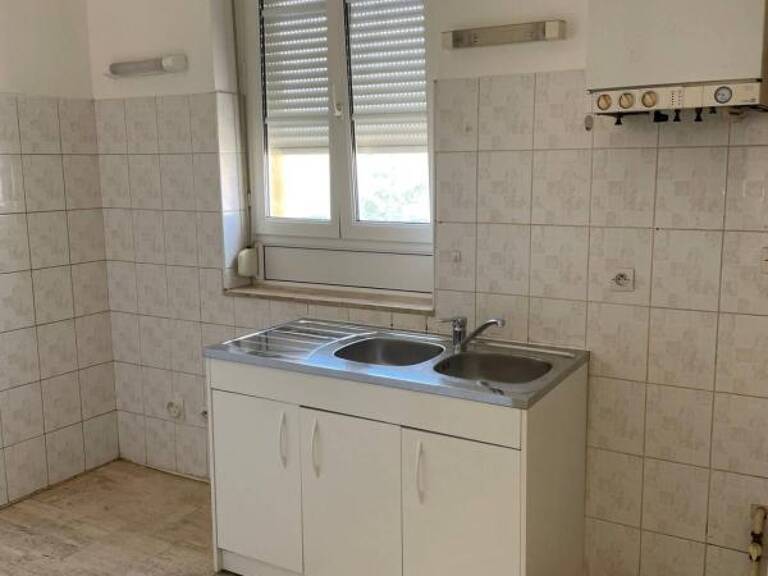Location - Appartement T2 - 50m2 - Metz — photo 1