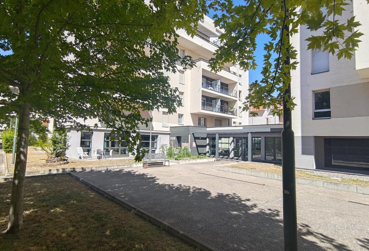 Appartement 3 pièces, 57 m², terrasse, garage — photo 1