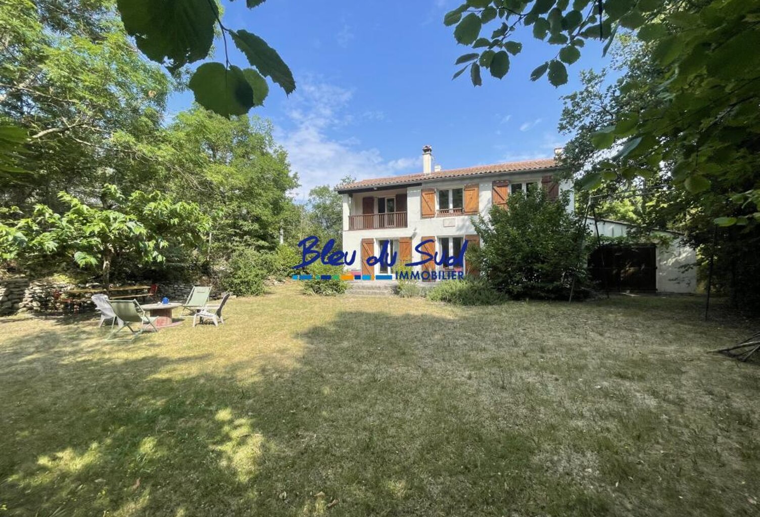 Grande maison 4 faces 5 chambres avec jardin arboré — photo 1