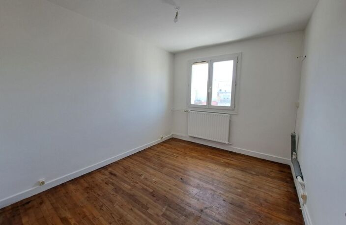 T5 de 92,8 m² à Vernaison au prix de vente de 192 200 € — photo 5