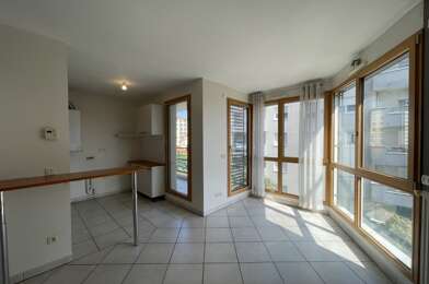 Appartement 2 pièces 867 €