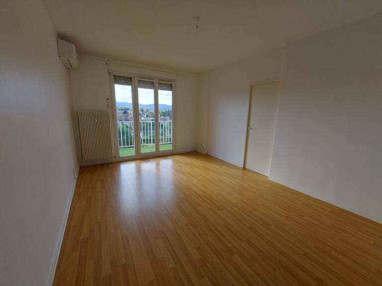 Appartement Villefranche Sur Saone 3 pièce(s) 65.90 m2 — photo 1