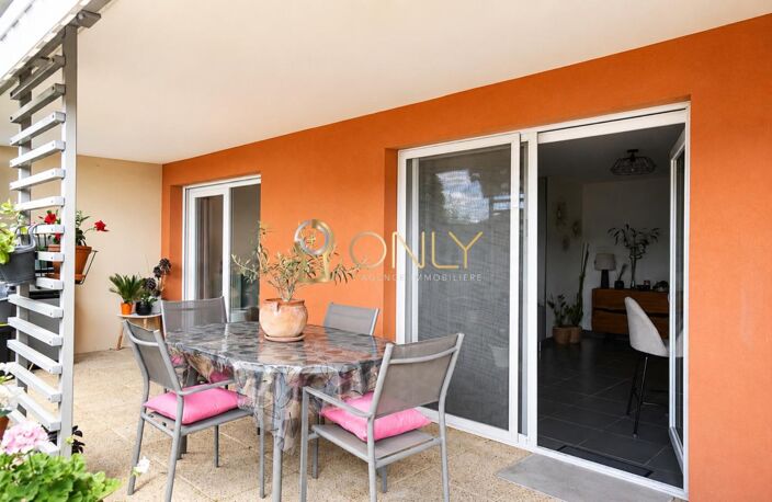 MIONNAY - APPARTEMENT - 2 CHAMBRES — photo 4