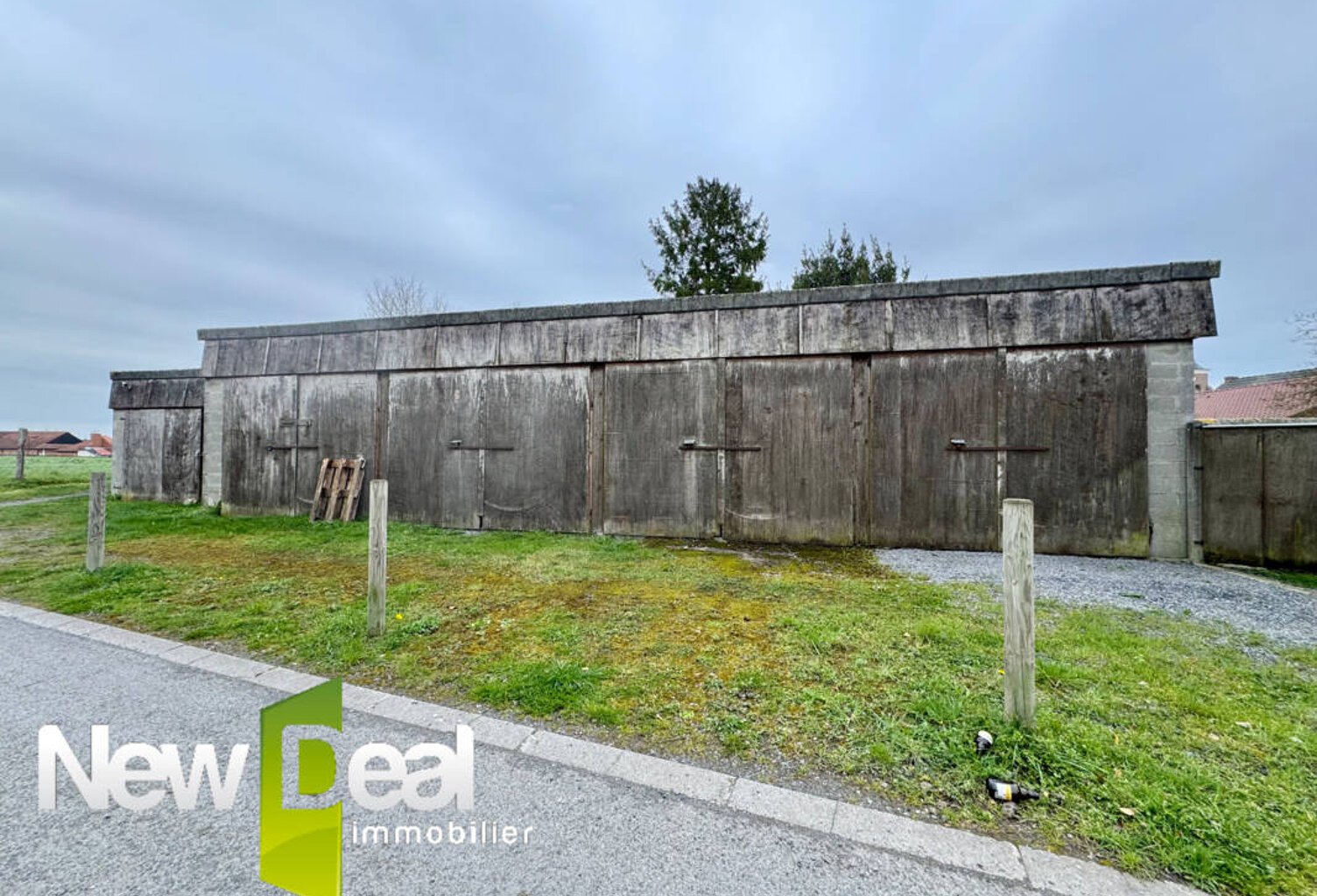 6 GARAGES LOUES / LANDAS — photo 1