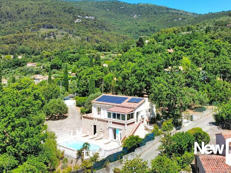 Villa rénovée à Seillans (83440) – 499 000 € — photo 1