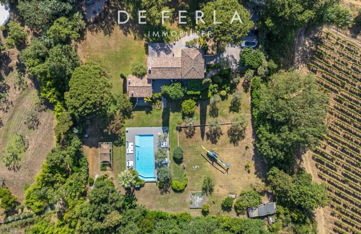 Gassin – Élégante propriété au cœur des vignobles de la Presqu’île de Saint-Tropez — photo 2