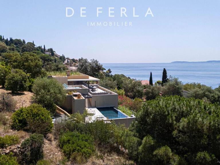 Lavandou - Villa contemporaine 2024 avec vue mer panoramique – À quelques pas de la plage — photo 1