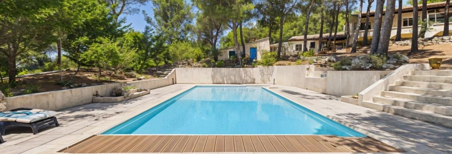 Maison 8 Pièces 256 m² à vendre à Ventabren (13122)