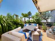 APPARTEMENT 5 PIÈCES - 89,0 m² - TERRASSE  40 m² - BALCON - DOUBLE BOX - PORT À L'ANGLAIS — photo 2