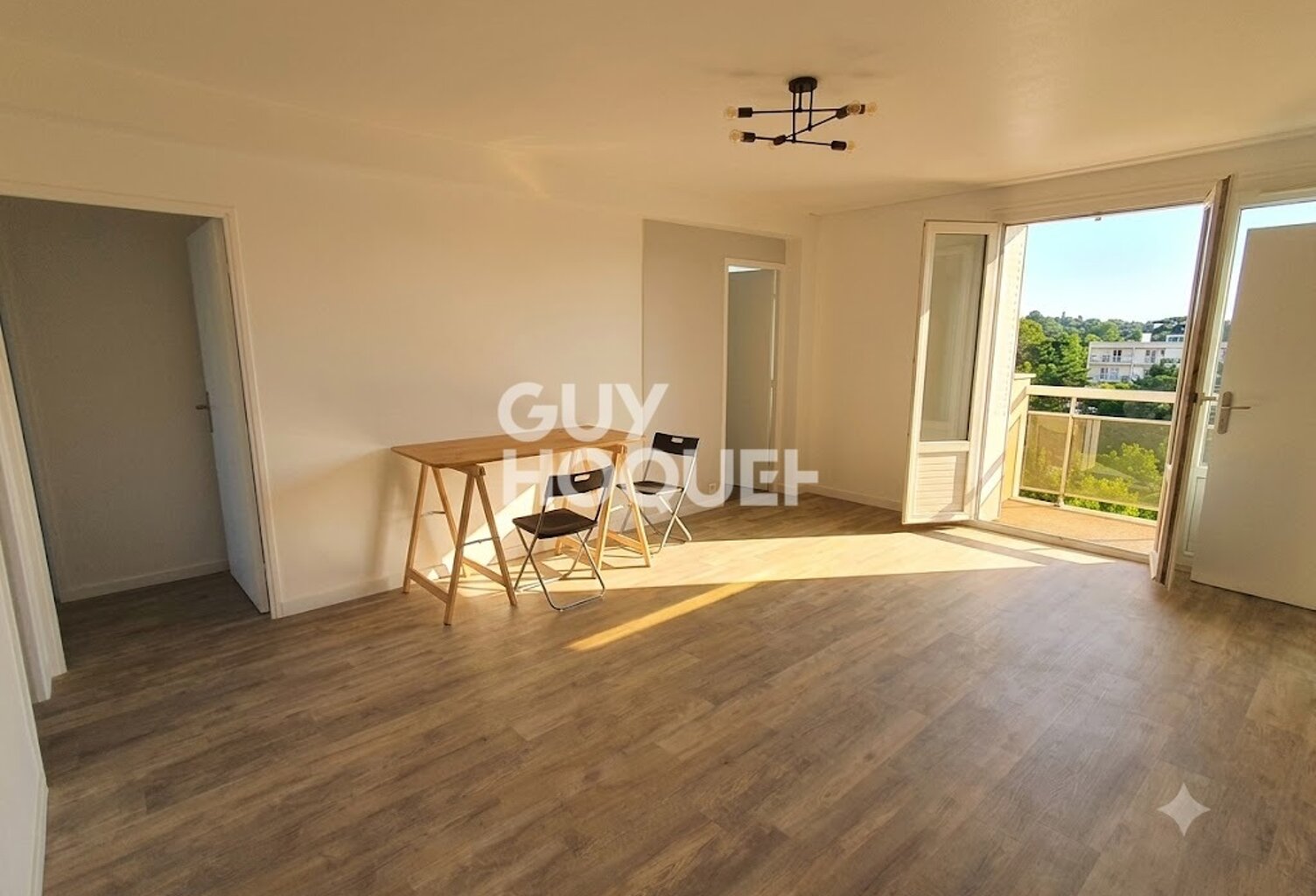 appartement — photo 1