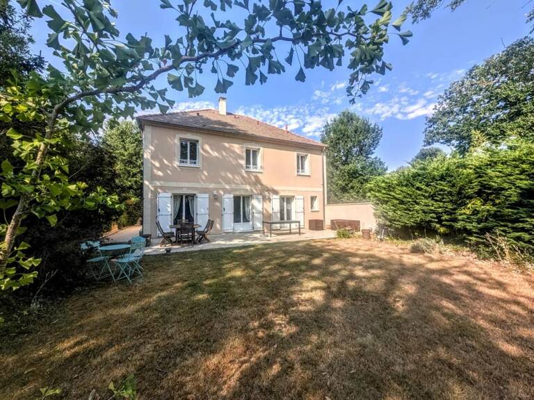 Propriété 5 chambres / 830 m² de terrain — photo 1