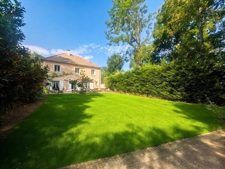 Propriété 5 chambres / 830 m² de terrain — photo 1