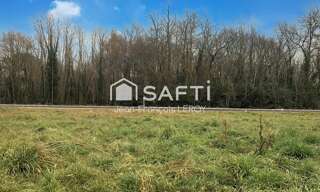 Terrain  899 m² à vendre à Saint-Aubin-de-Médoc (33160)