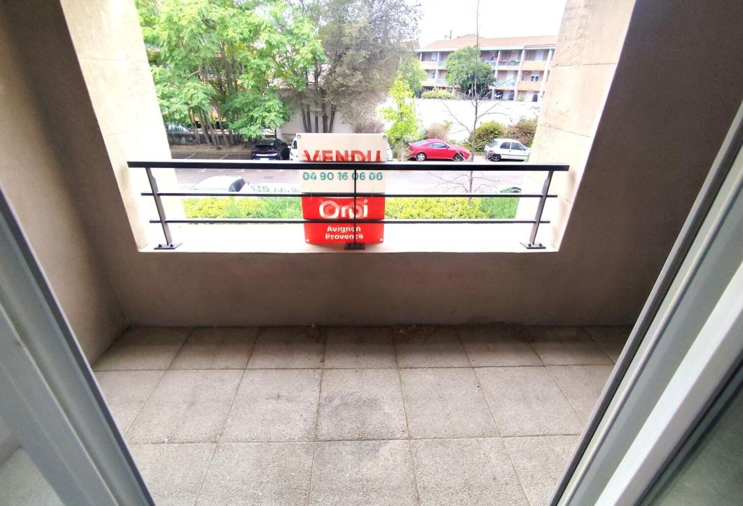 Avignon Extra-muros proche remparts - Appartement 3 pièces avec Terrasse, parking — photo 1