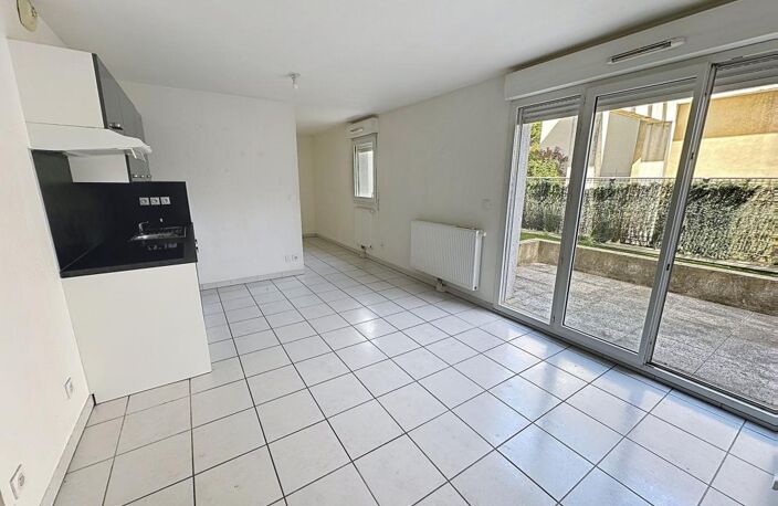 Appartement À Vendre Avignon 36 m², terrasse — photo 3