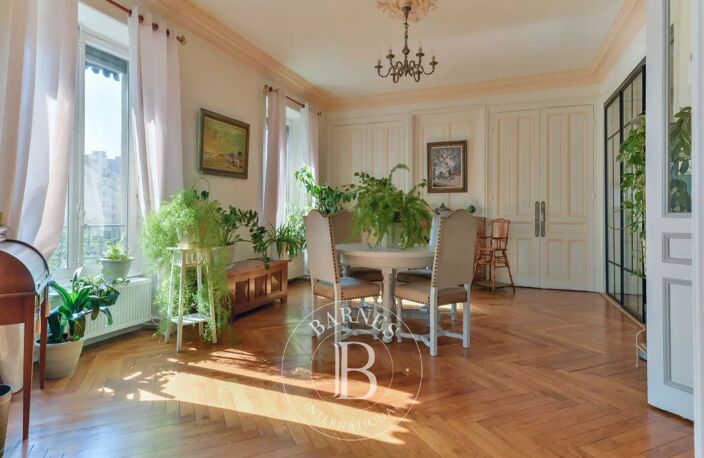 Lyon 6 - Brotteaux - Appartement familial de 170,48 m² - 4 chambres — photo 3