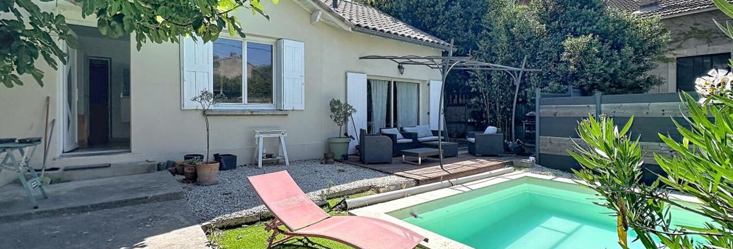 Maison 5 Pièces 108 m² à louer à Barbentane (13570)