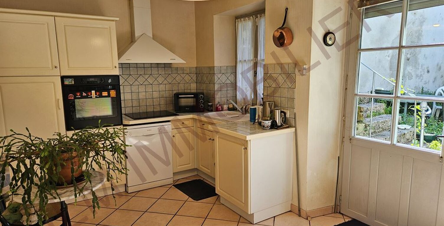 MAISON EN PIERRES JARDIN CLOS DE MURS 89144 BOURGOGNE — photo 1