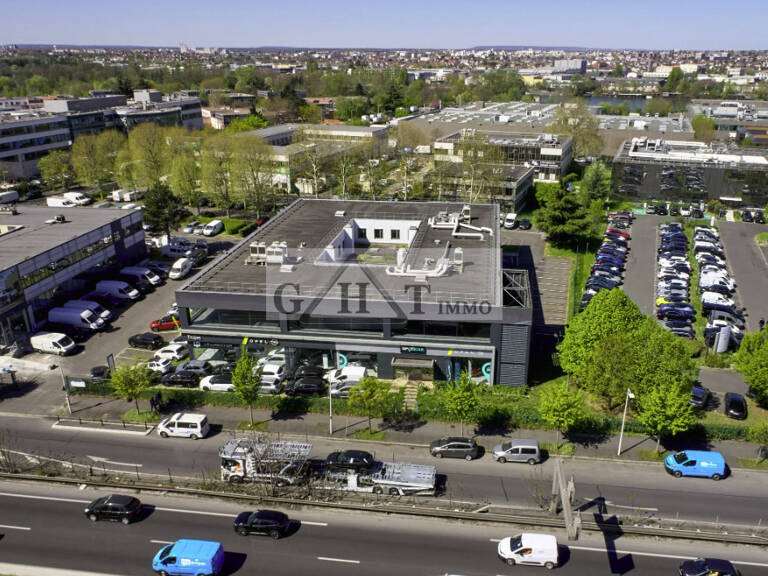 Local commercial à louer — photo 1