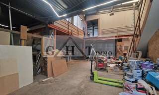 Local industriel  350 m² à louer à Drancy (93700)