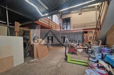 Local industriel  4340 €