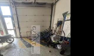 Local industriel  886 m² à louer à Ivry-sur-Seine (94200)
