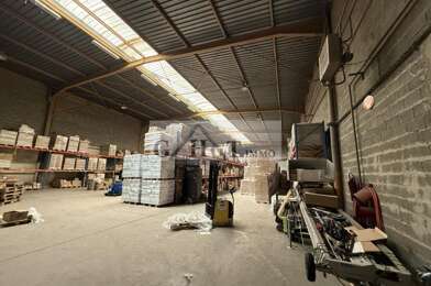 Local industriel  1350000 €