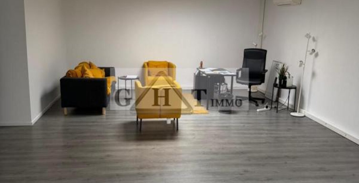 Bureaux de 130 m² à louer à STAINS — photo 1