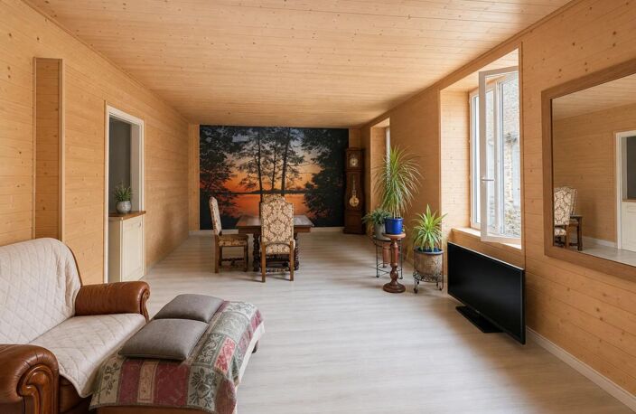 Maison de ville avec jardin -121,9 m² -Saint-Germain-les-Belles — photo 3
