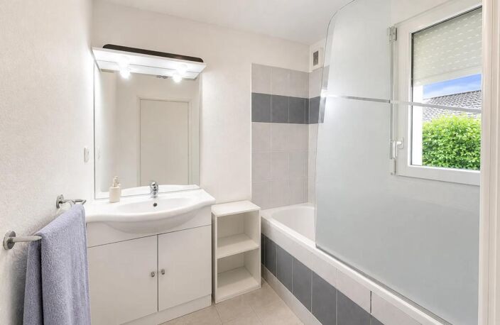 Appartement T3 dans résidence récente et sécurisée — photo 4
