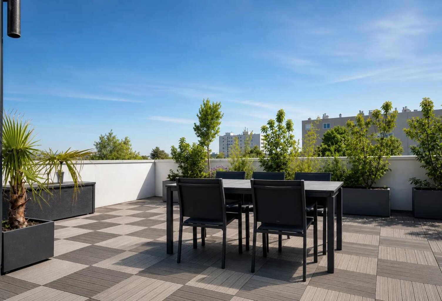 T4 98 m2 · Dernier étage · Terrasse 42 m2 plein sud · DPE A — photo 1