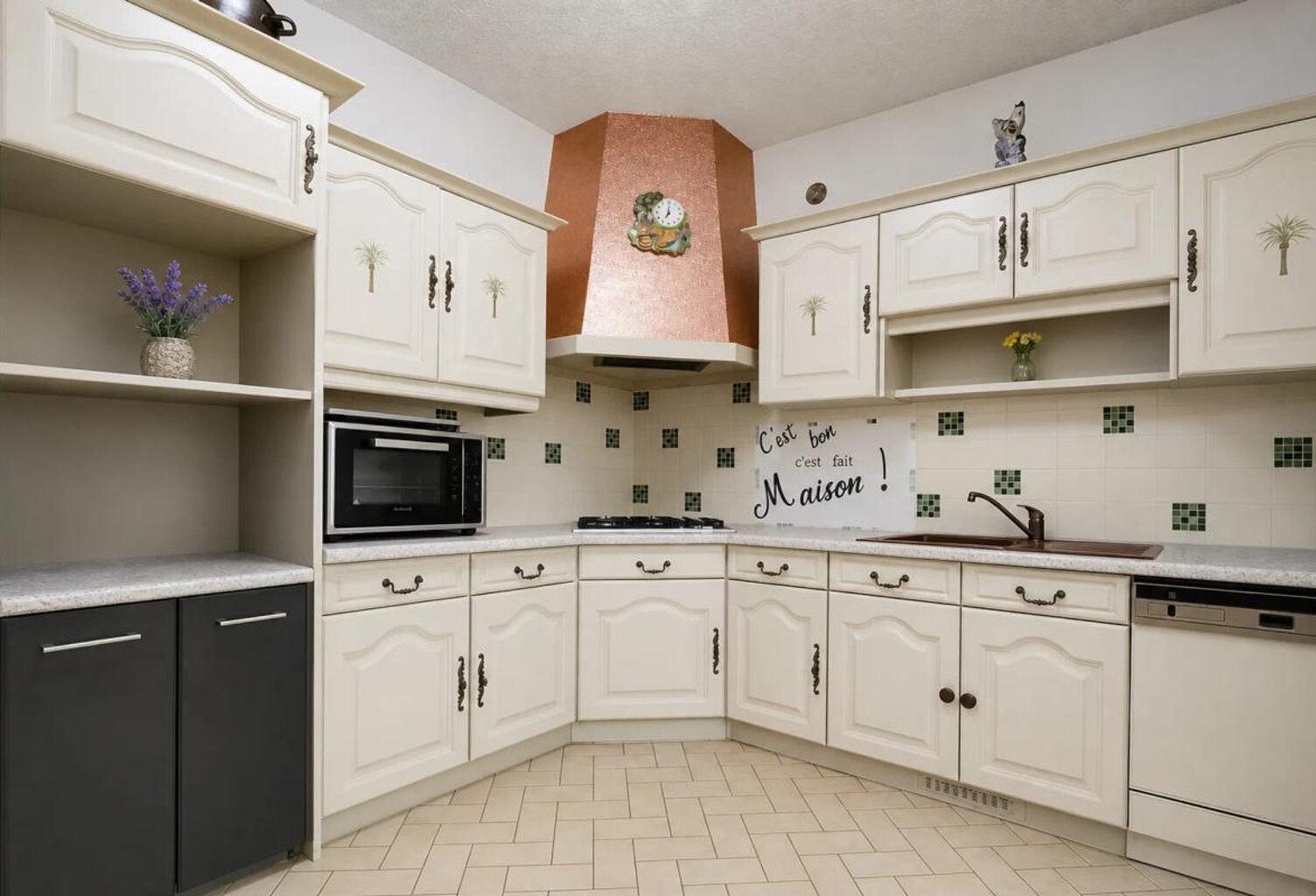 Une maison au calme avec deux espaces de vie — photo 1