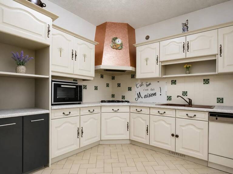 Une maison au calme avec deux espaces de vie — photo 1
