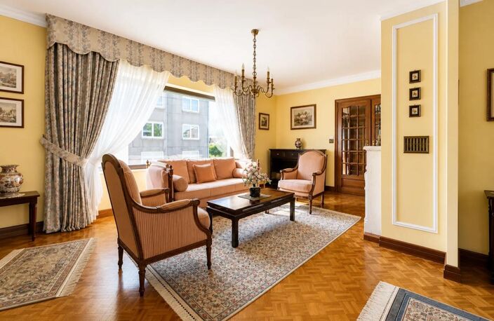Maison de 6 pièces de 208 m² à Terville — photo 3