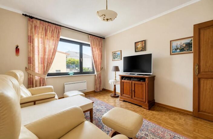 Maison de 6 pièces de 208 m² à Terville — photo 4