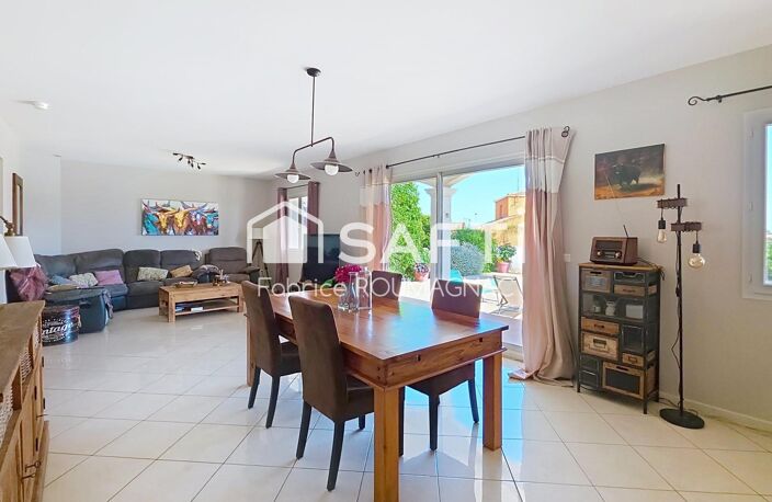 Maison de 153 m² avec piscine, garage, trois chambres sur une parcelle de 1265 m² — photo 4