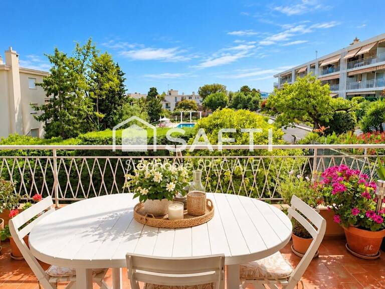 ANTIBES  3 PIÈCES TRAVERSANT | TERRASSE PLEIN SUD, VUE DÉGAGÉE ET GARAGE — photo 1