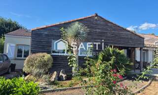 Maison 9 Pièces 200 m² à vendre à Magné (79460)