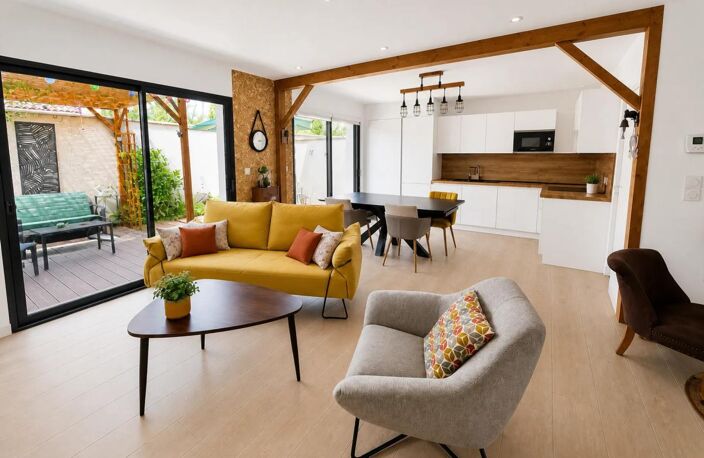Maison de 4 pièces de 95 m² à Crémieu — photo 2