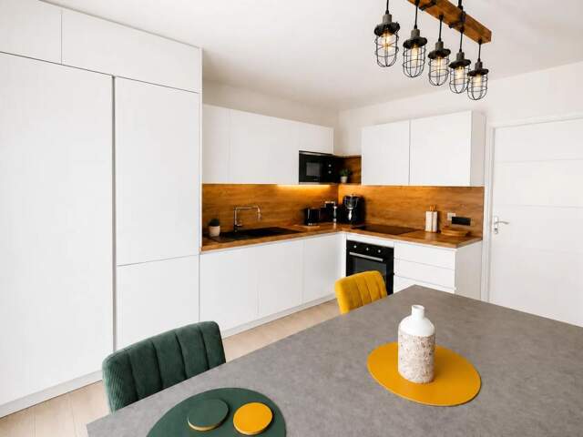 Maison de 4 pièces de 95 m² à Crémieu — photo du bien